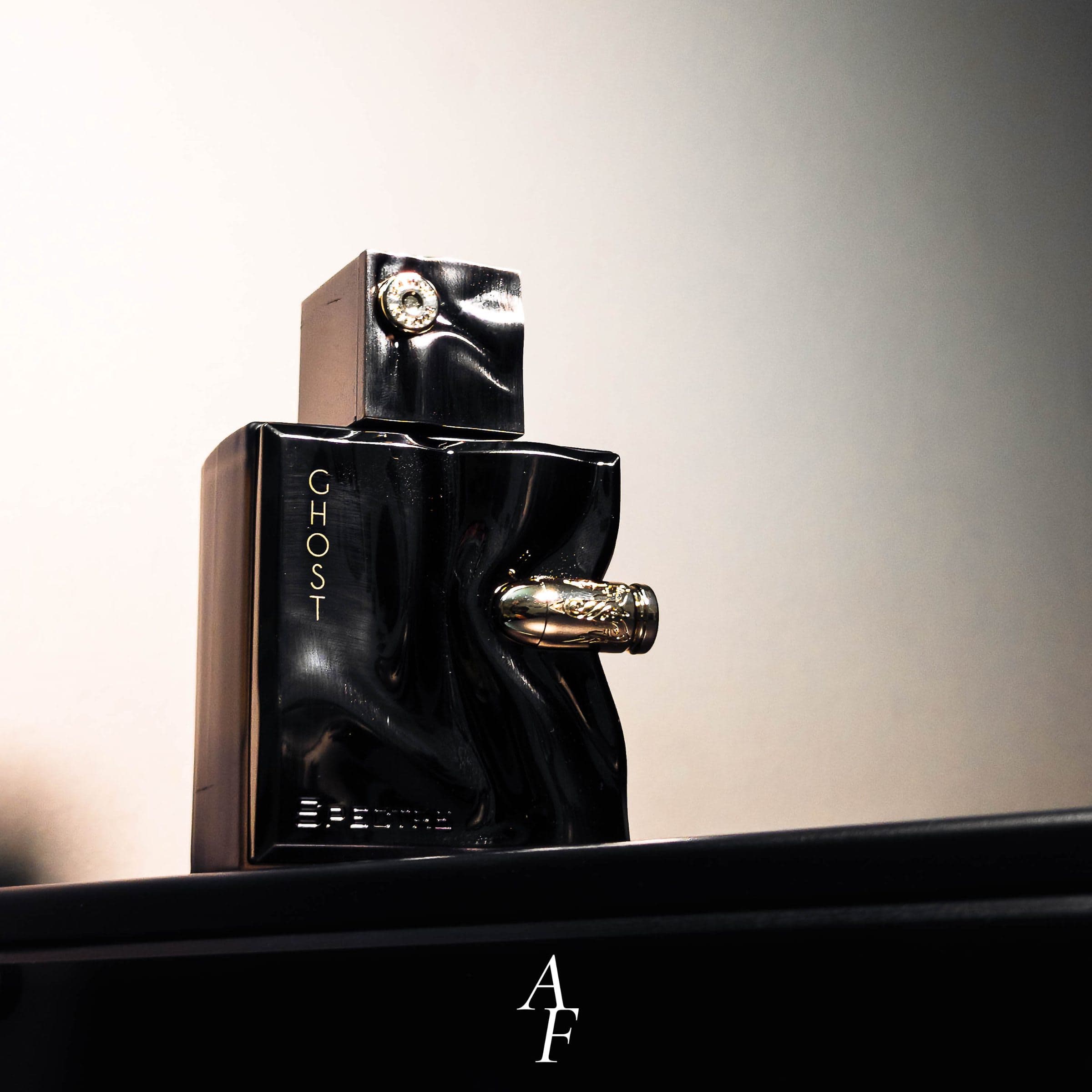 French Avenue Spectre Ghost — image 1